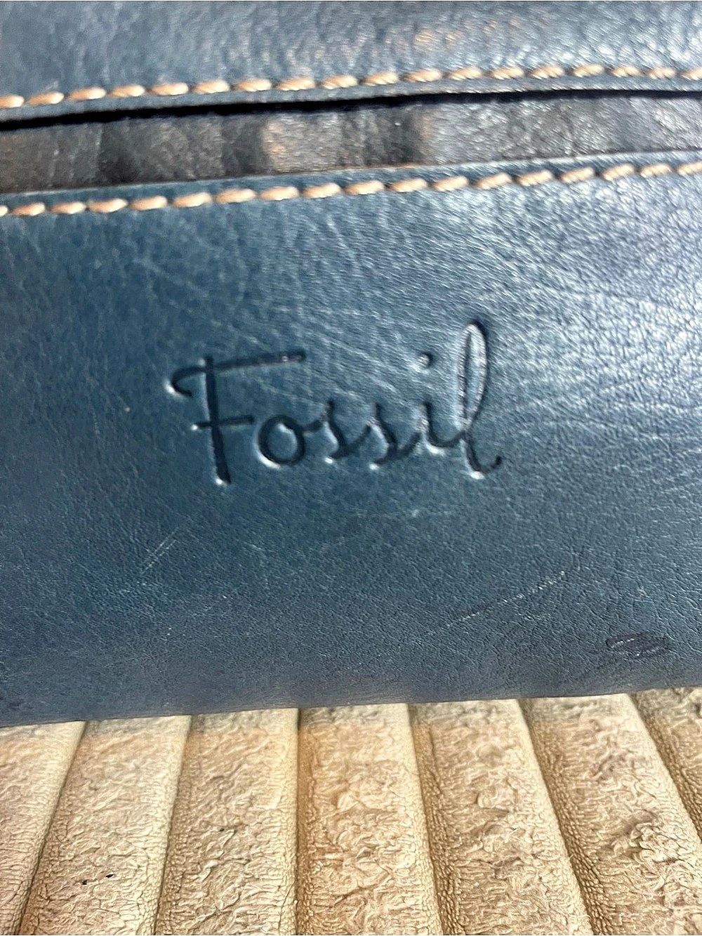 Fossil Blue Leather Shoulder Tote - Picture 6 of 8